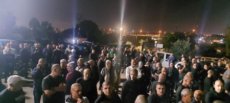 يافا: جماهير غفيرة تُشيّع جثمان الشيخ سليمان سطل